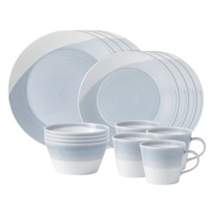 Royal Doulton 1815 16 Piece Dinnerware Set, Service for 4 RAL1735